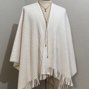 Coldwater Creek White Fringe Wrap – Aspen Après-Ski Glamour Chic Mountain Lodge